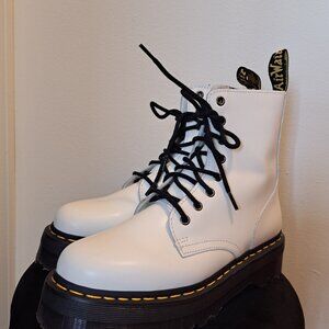 White Doc Martens Zippered Platform Boots (Women's 10/Men's 9)